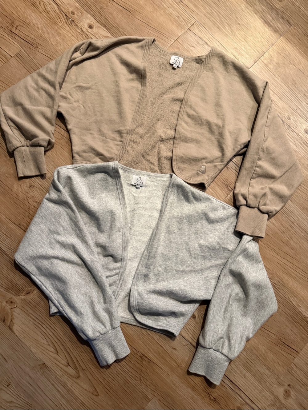 Kuwalla Tee Crop Shrug Bolero Sweatshirt Cardigans in Beige and Heather Gravy